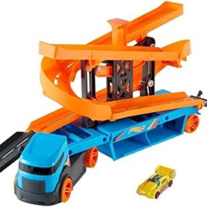 Hot Wheels City Lift & Launch Hauler Vehicle with Storage for up to 20 1:64 Cars, Lift and Launch Feature and 1 Hot Wheels Car, for 3 Year Olds and Up - GNM62