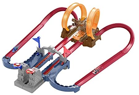 Hot Wheels Mario Kart Bowser’s Castle Chaos Modular Track with Side by Side Racing Lap Flags and Bowser Figure Connects to other sets Gift idea for Ages 3 years and older - Image 2