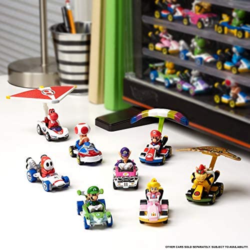 Hot Wheels GXY11 Mario Kart Character Cars with Glider Bundle, 7.0 cm*8.0 cm*8.0 cm - Image 3