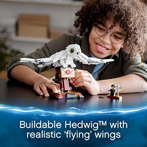 LEGO 75979 Harry Potter Hedwig the Owl Figure Collectible Display Model with Moving Wings - Image 9