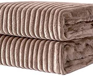 MIULEE Flannel Fleece Throw Blankets Soft Warm Comfortable Throws for Sofa Corduroy Fluffy Blanket Bed Throw for Bedroom Couch Travel Kids Bedroom Accessories 65x82Inch Brown