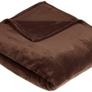 Amazon Basics - Cuddly blanket, made of velvety plush, 127 x 152cm - Chocolate Brown