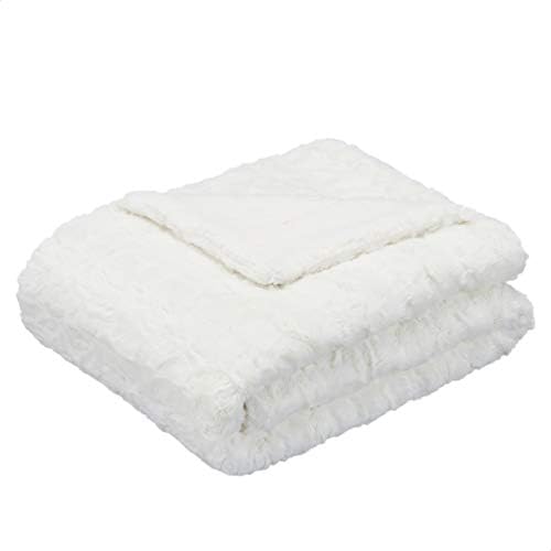 Amazon Basics Fuzzy Faux Fur Sherpa Throw Blanket, 127 x 152 cm - Cream - Image 2