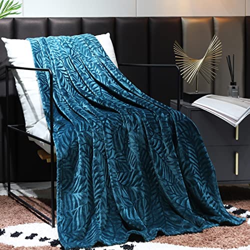 SOCHOW Super Soft Flannel Fleece Throw Blanket, Lightweight Cozy Warm Leaves Textured Plush Blanket for Bed Couch Sofa, 127cm × 150cm, Blue Coral