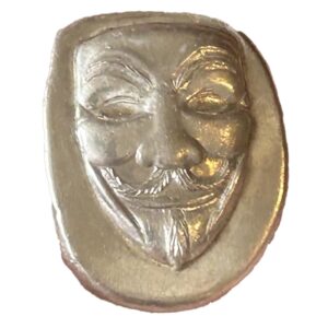 8 grams 999 silver hacker mask,anonymous mask handcrafted V for Vendetta design, eye-catching piece for collectibles and unique gift ideas
