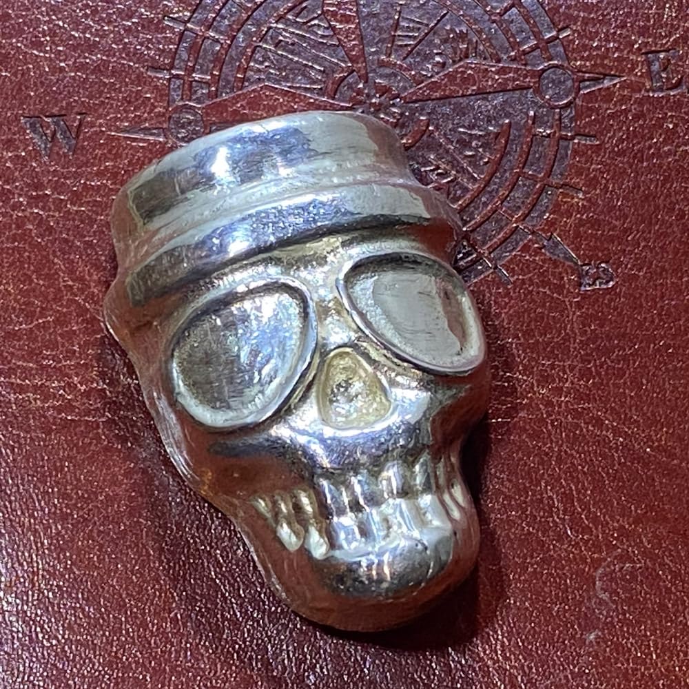 100 gram Silver Skull Figurine, Handcrafted Solid Silver Decorative Skull with Hat, Unique Collectible, Perfect Goth Gift Idea - Image 2