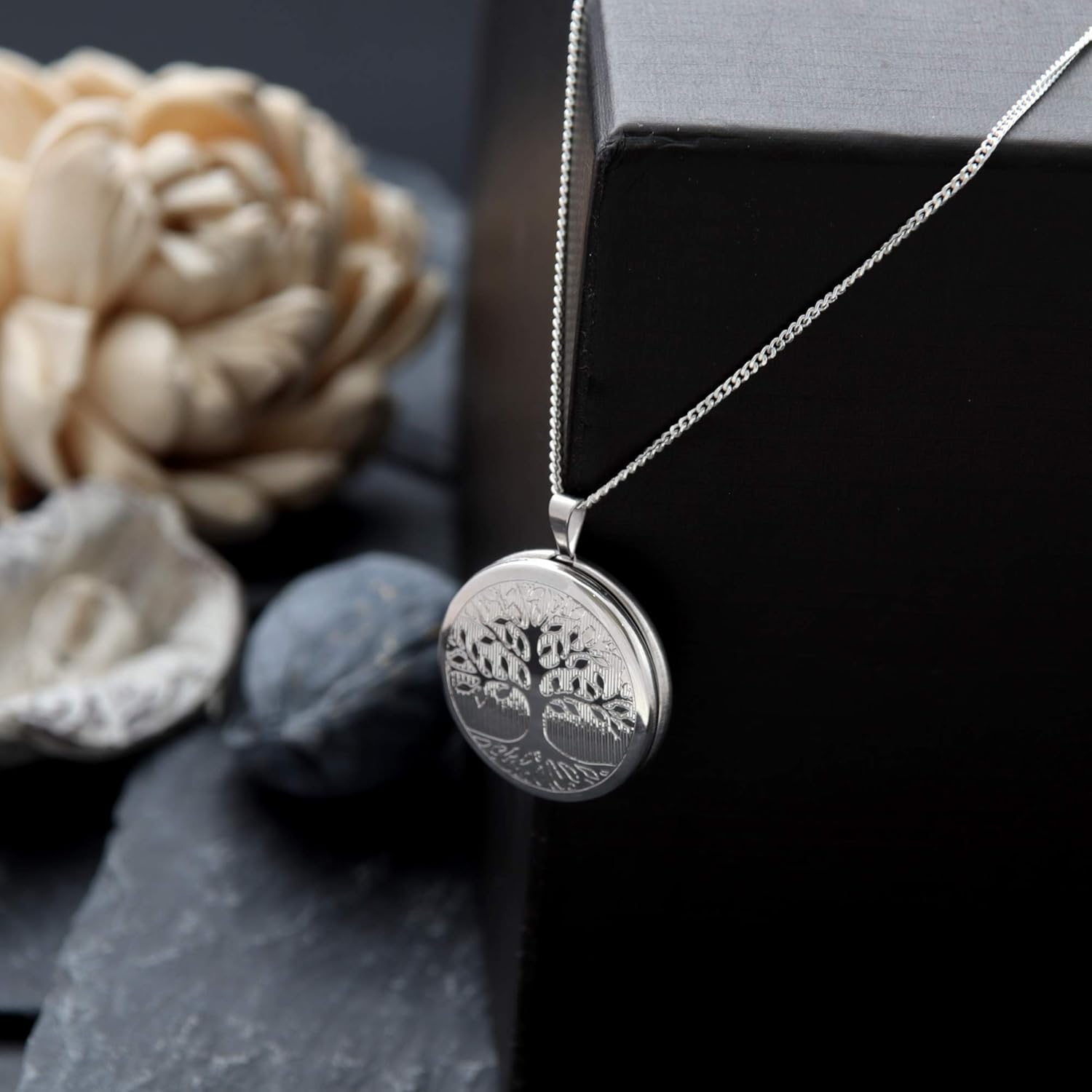 Alexander Castle Tree of Life 925 Sterling Silver Locket Necklace for Women - Girls 2 Photo Locket - 22mm Locket with 18" Silver Chain & Jewellery Gift Box - Image 2