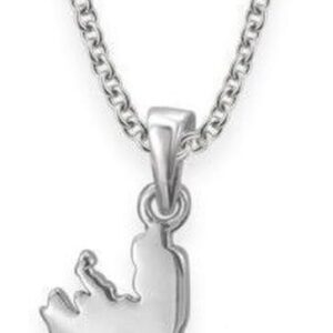 Hamilton and Young Women's 925 Sterling Silver Scottish 'My Heart Is In Skye' Necklace Pendant - Includes A 16" Silver Chain