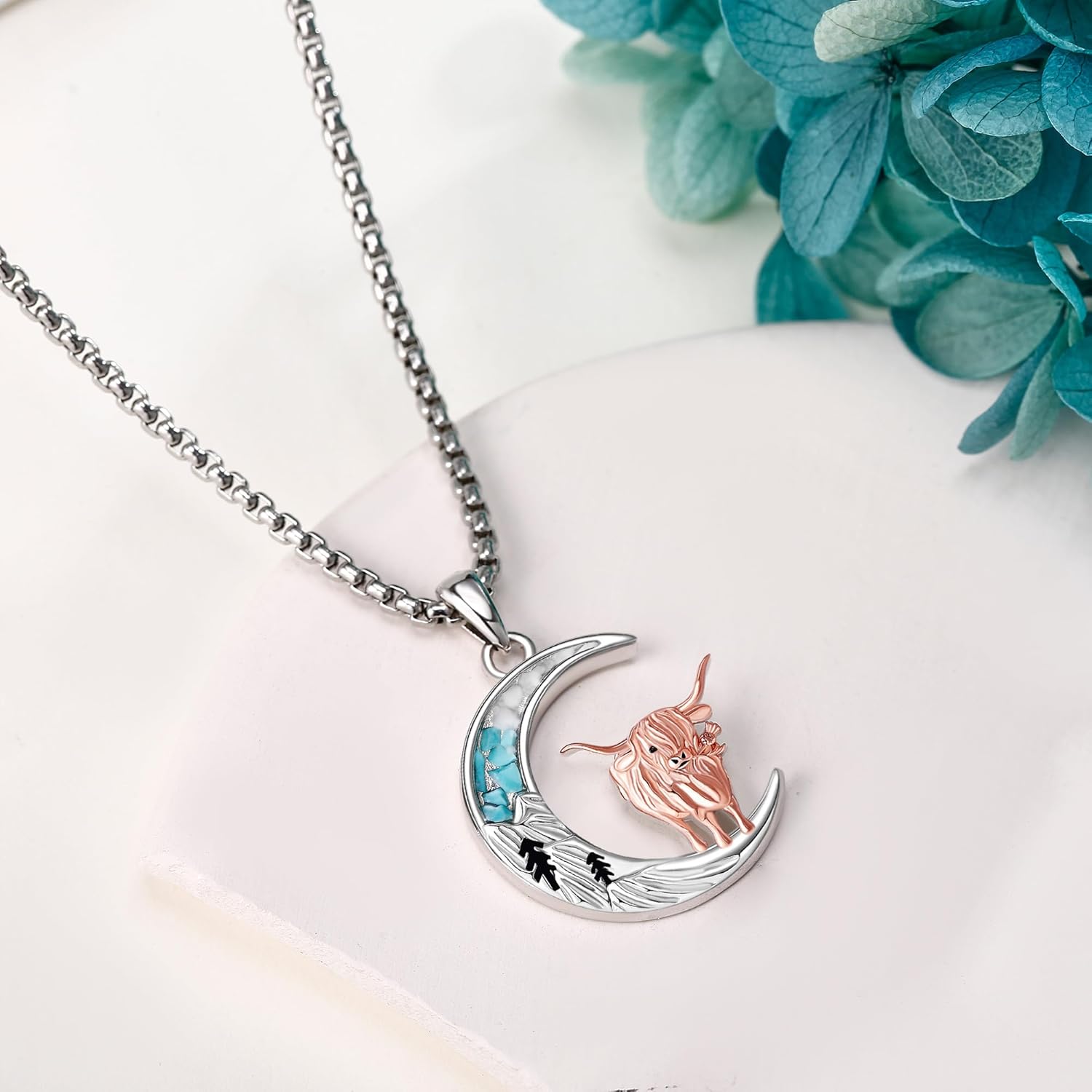 Moon Sterling Silver Crescent Moon Pendant Necklace - Jewellery Gift for Women & Men - Image 3